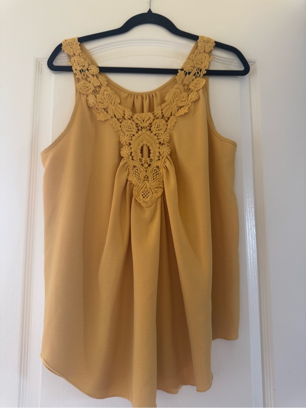 Ricki’s Mustard Crochet Lace Back Tank Top - Large